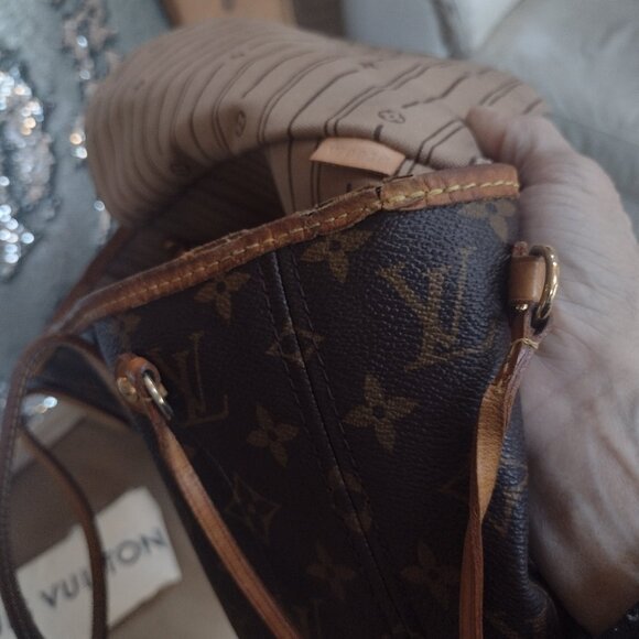 Louis Vuitton Neverfull petitรฉ PM in Monogram ๐ค - Picture 3 of 16